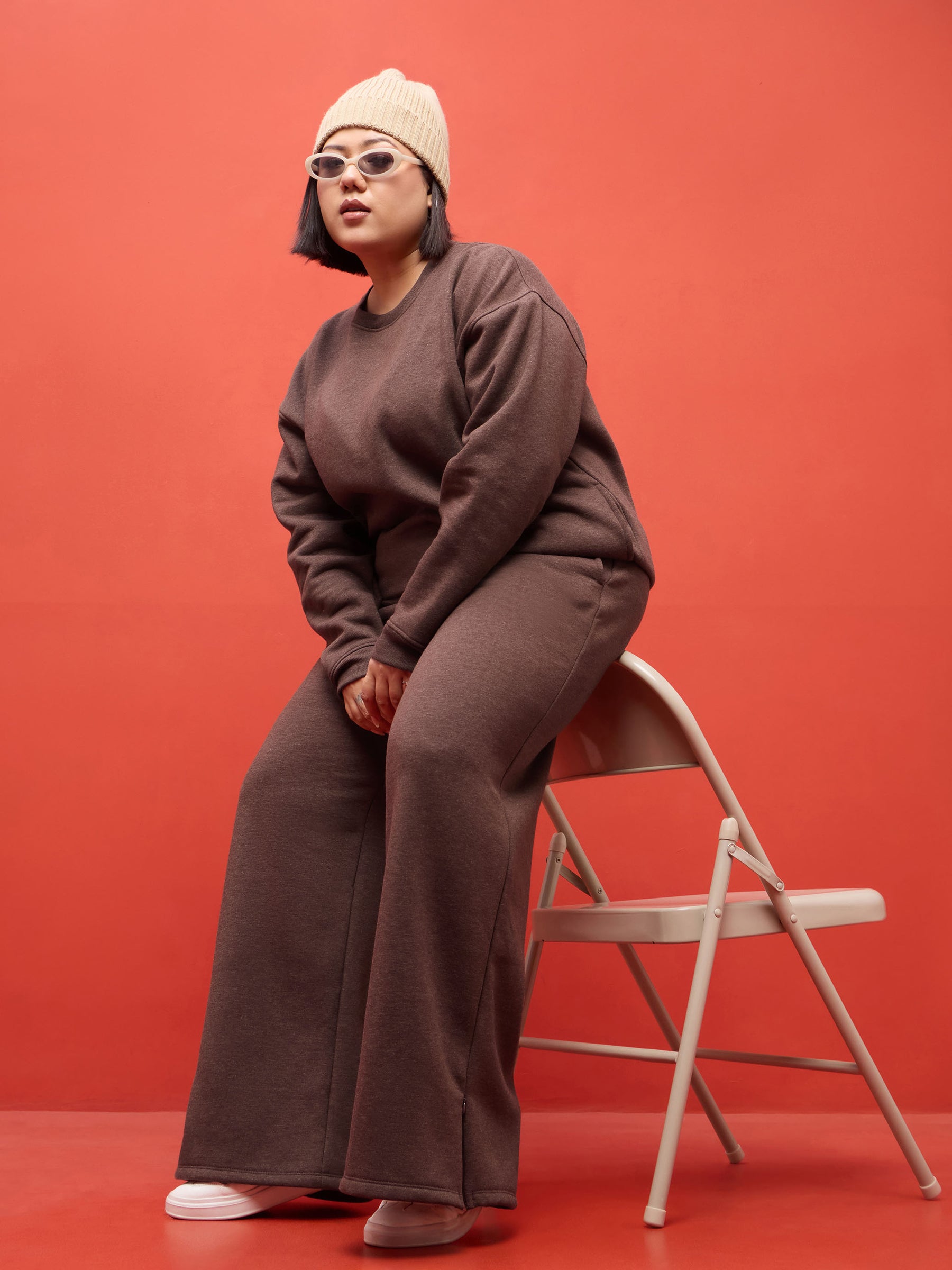 Brown Melange Fleece Sweatshirt With Track Pants-SASSAFRAS Curve