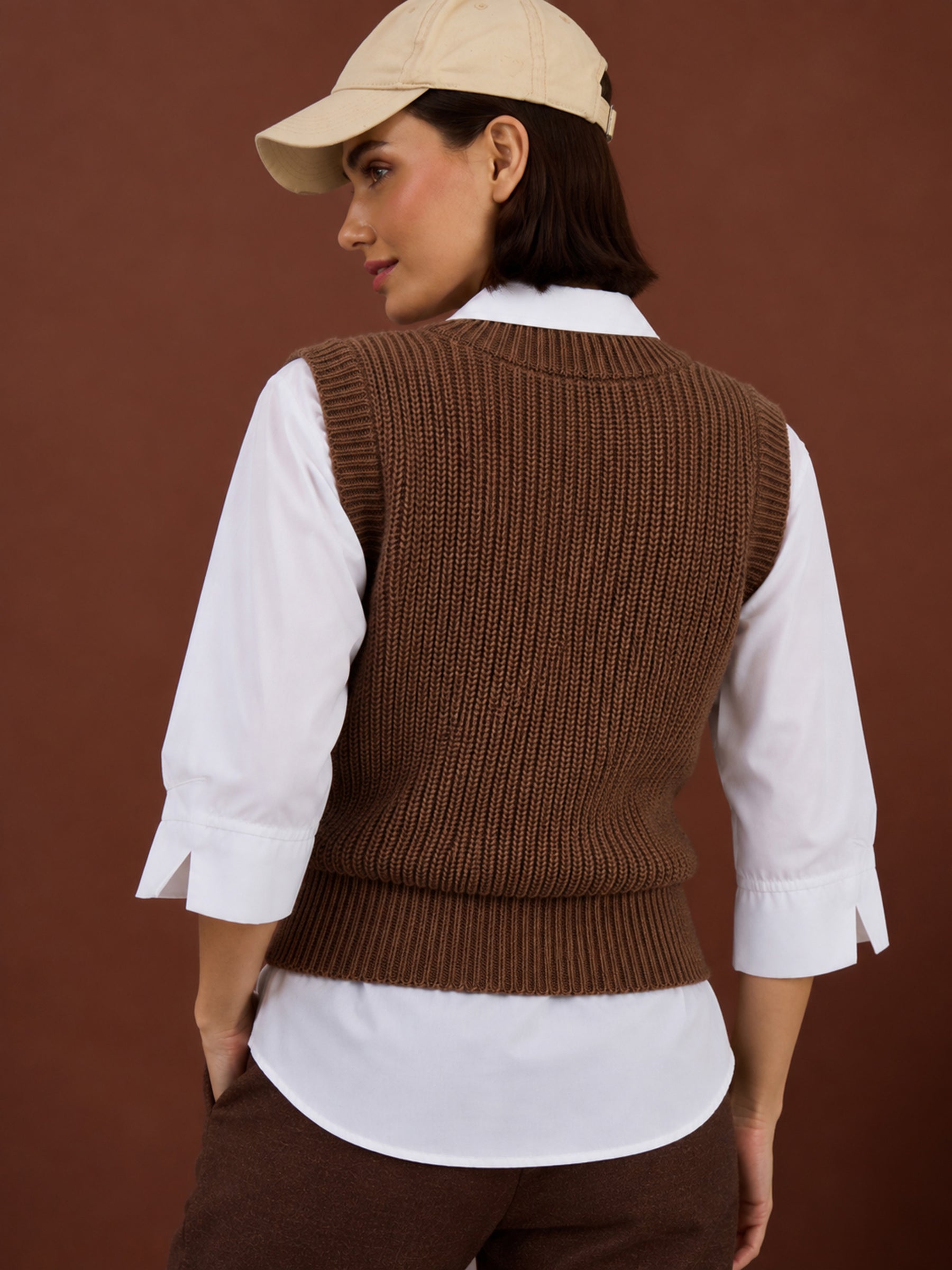 Brown Acrylic Wool V-Neck Sweater Vest-SASSAFRAS