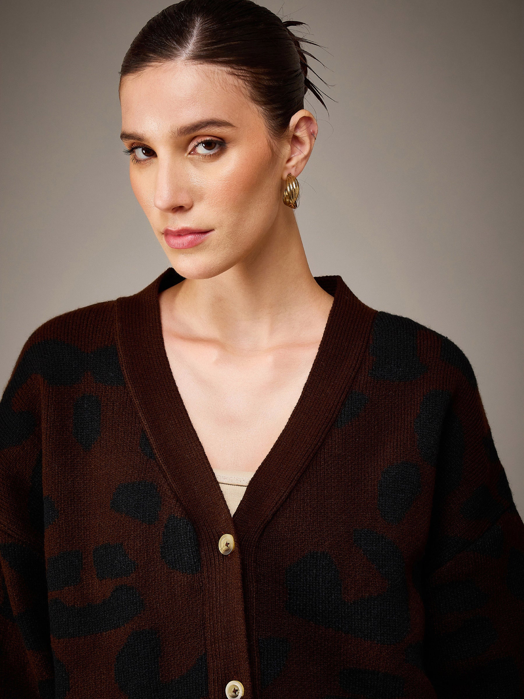 Brown & Black Acrylic Wool V-Neck Oversize Cardigan-SASSAFRAS