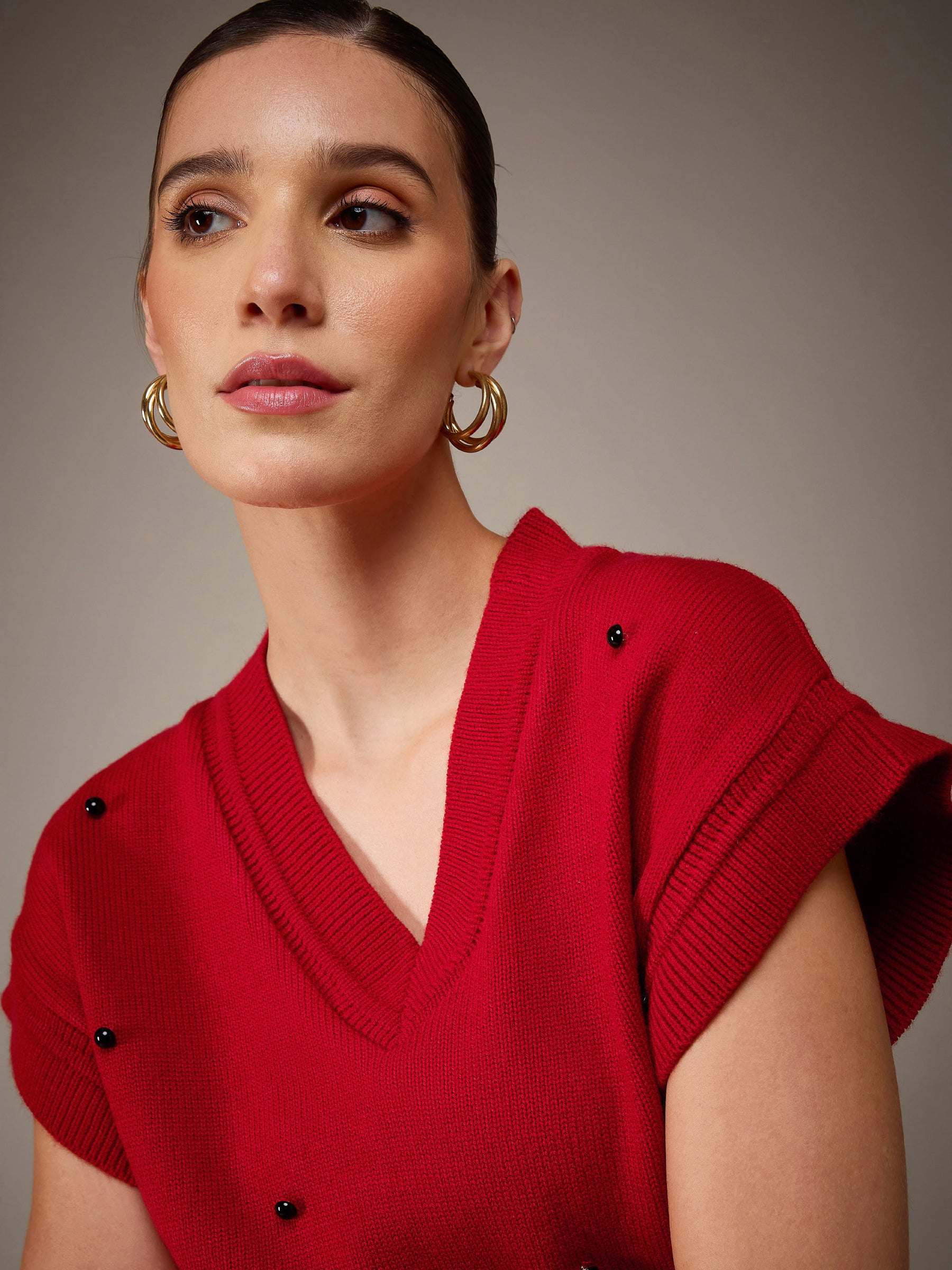 Red Pearl Embellish V-Neck Sweater Vest-SASSAFRAS