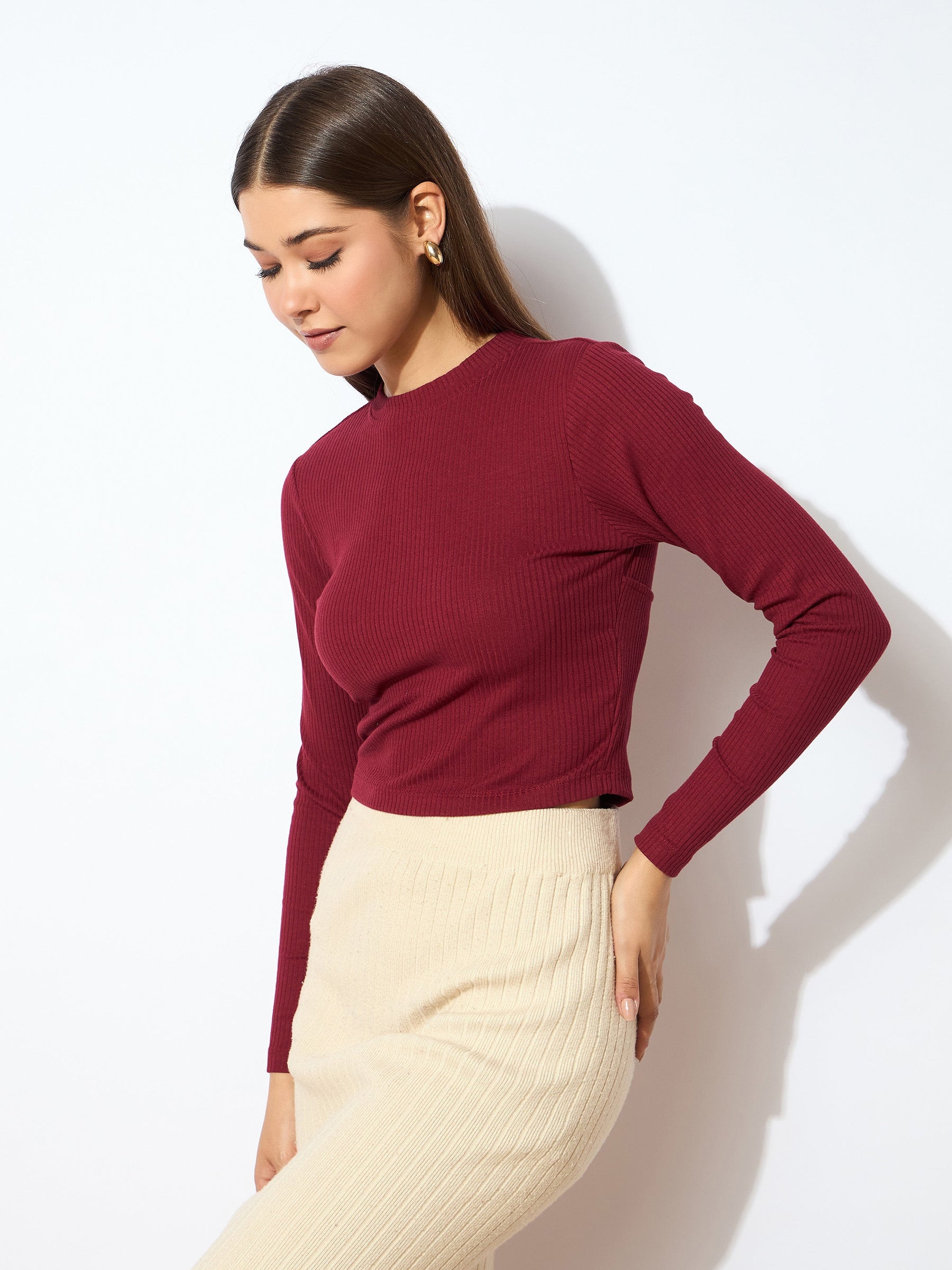 Maroon Back Cut Out Full Sleeves Rib Top-SASSAFRAS