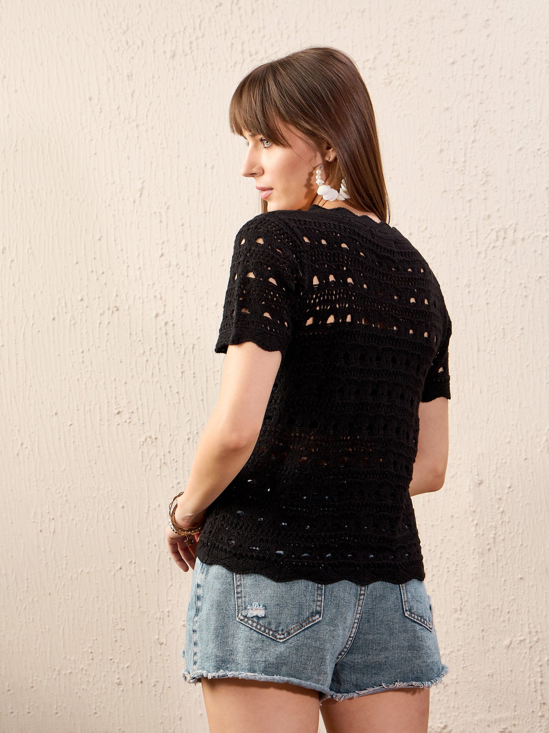 Black Round Neck Crochet Top-SASSAFRAS