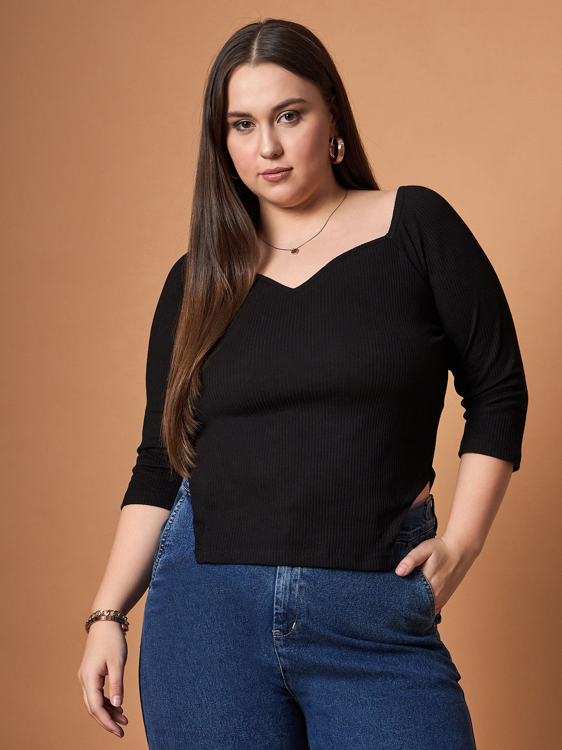 Black Rib Sweetheart Neck Top -SASSAFRAS Curve