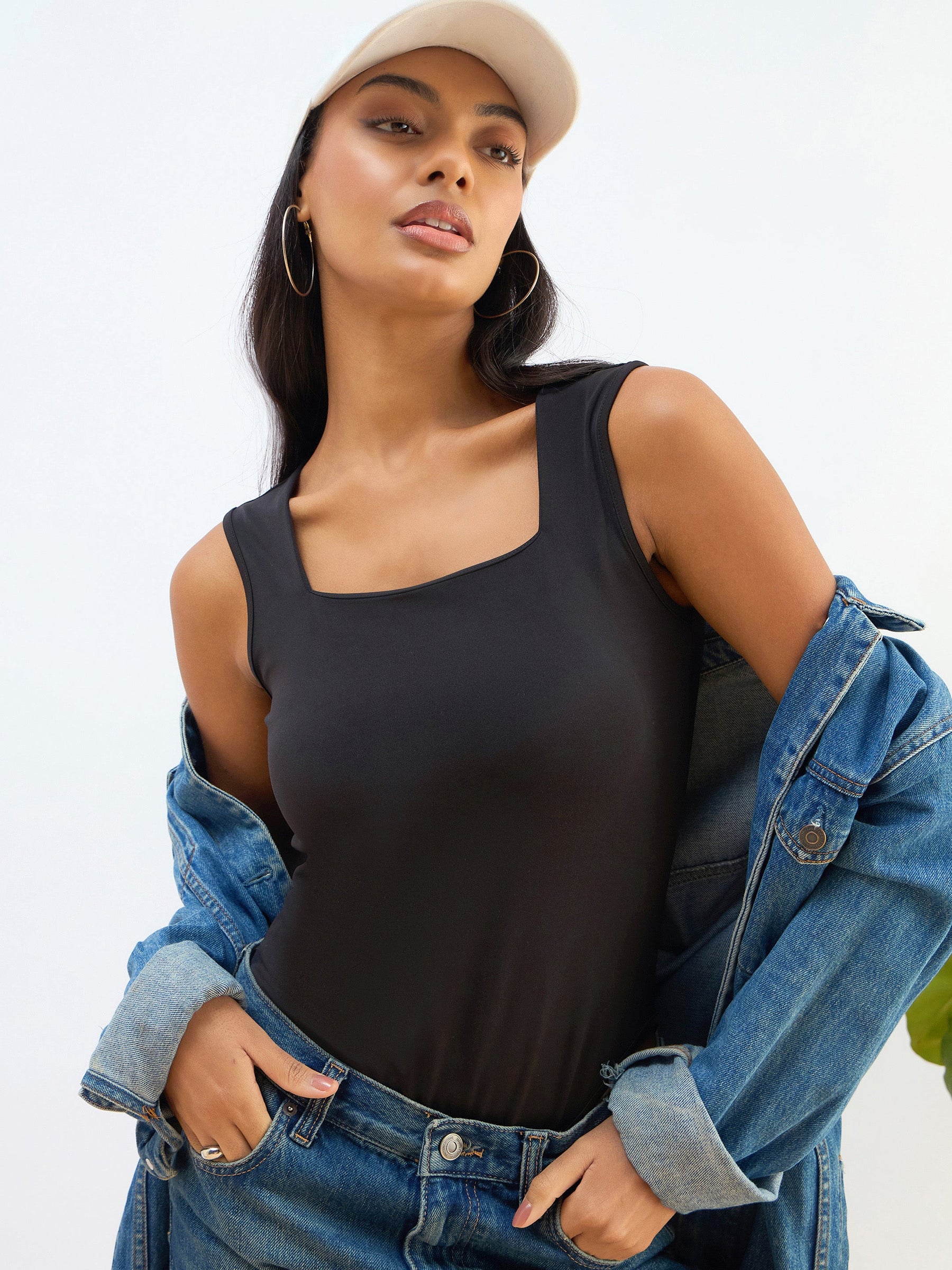 Black Rhombus Neck Sleeveless Bodysuit-SASSAFRAS BASICS