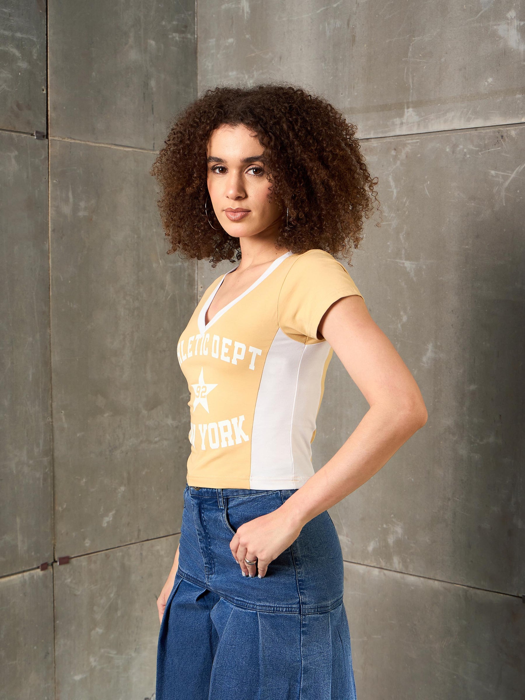 Beige & White NEW YORK Fitted  T-Shirt-SASSAFRAS