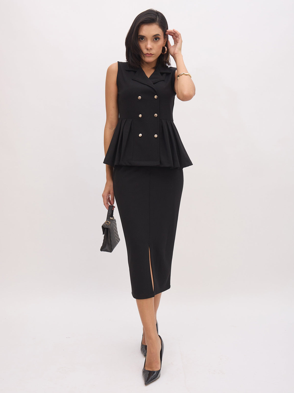 Black Sleeveless Notch Collar Button Top-SASSAFRAS worklyf