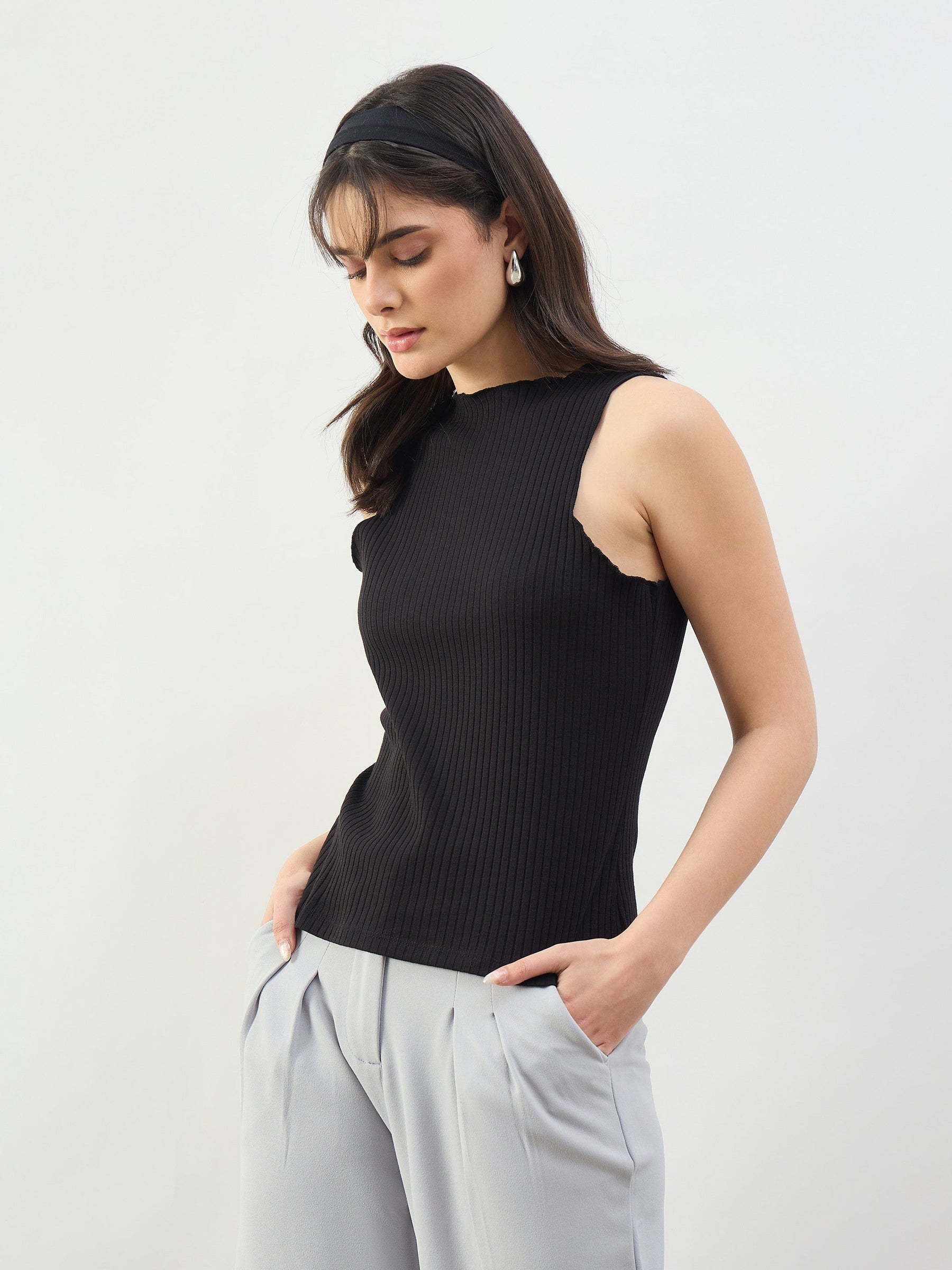 Black Rib Overlock Detail Tank Top-SASSAFRAS BASICS