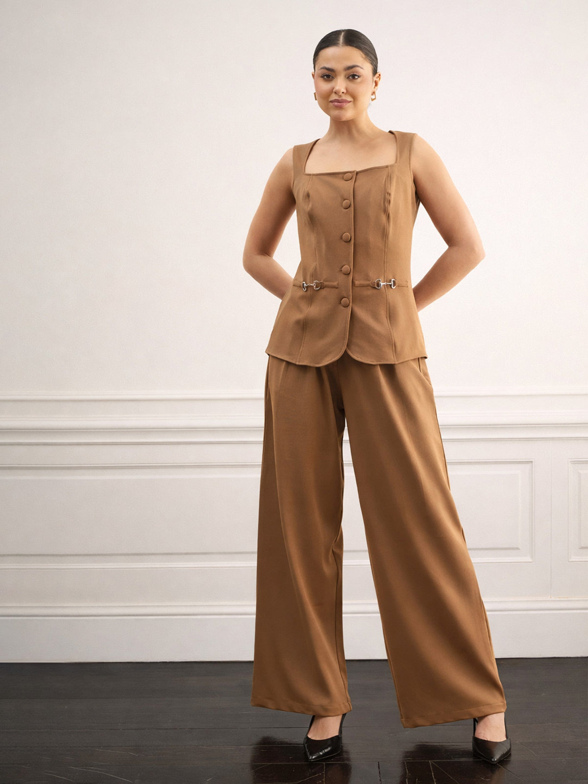 Tan Brown Rhombus Neck Front Button Top With Box Pleat Pants-SASSAFRAS worklyf