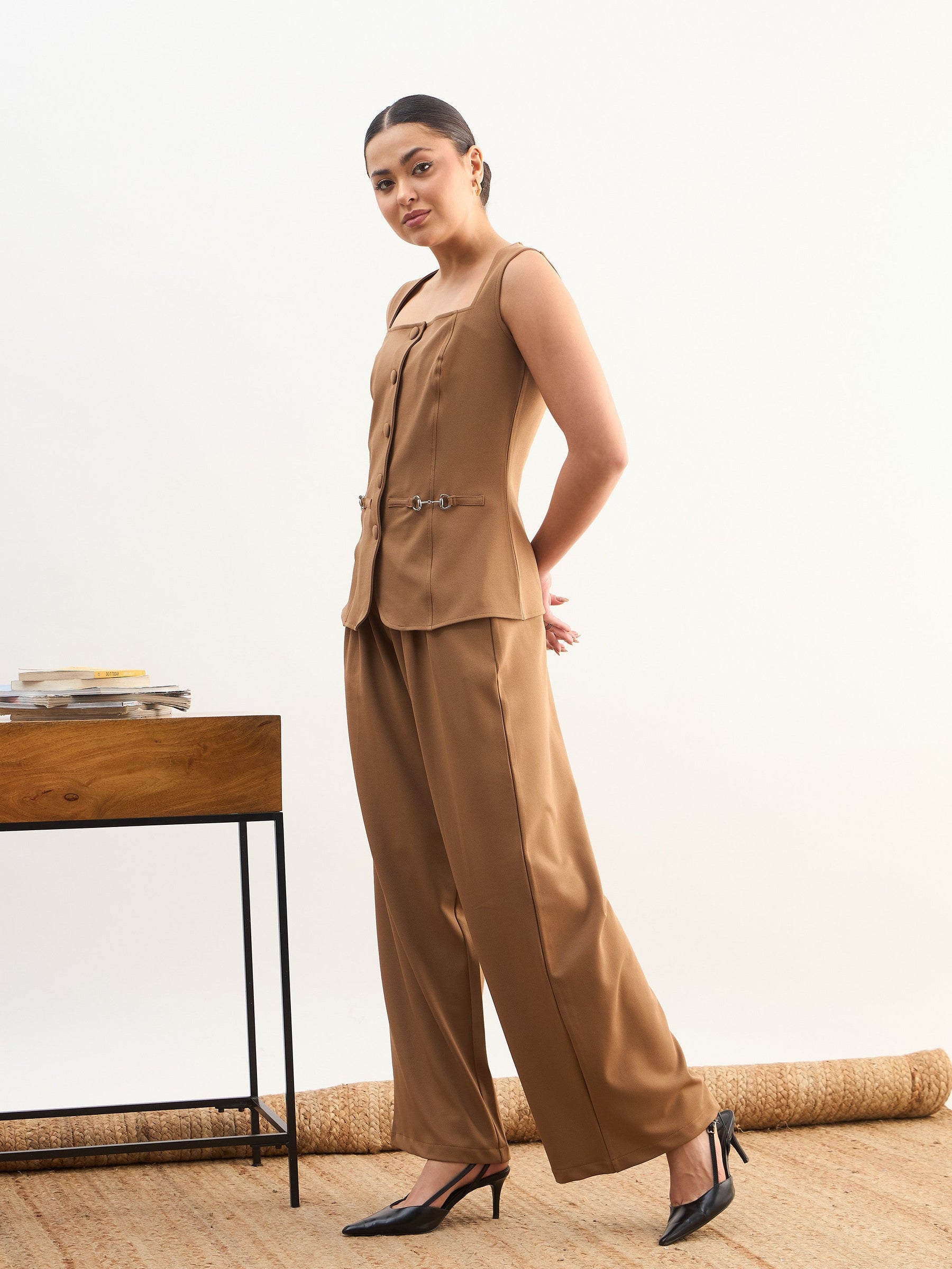 Tan Brown Rhombus Neck Front Button Top With Box Pleat Pants-SASSAFRAS worklyf