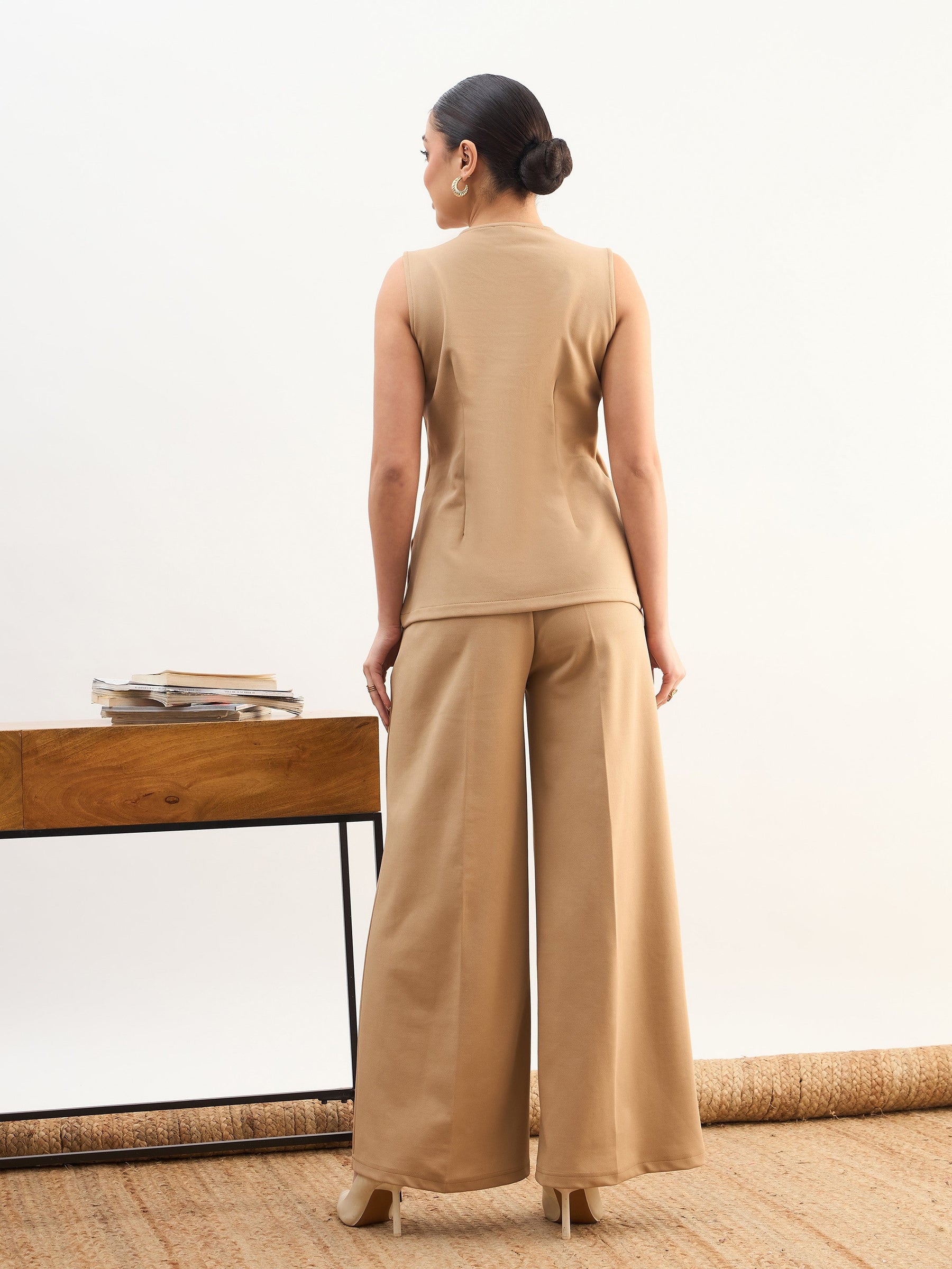 Beige Round Neck Front Zipper Top With Dual Dart Pant-SASSAFRAS worklyf