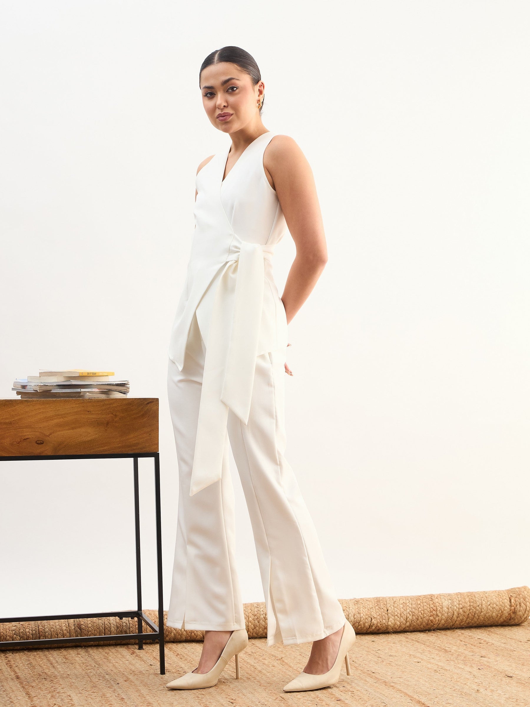 White V Neck Tie Up Top With Front Slit Bellbottom Pant-SASSAFRAS worklyf