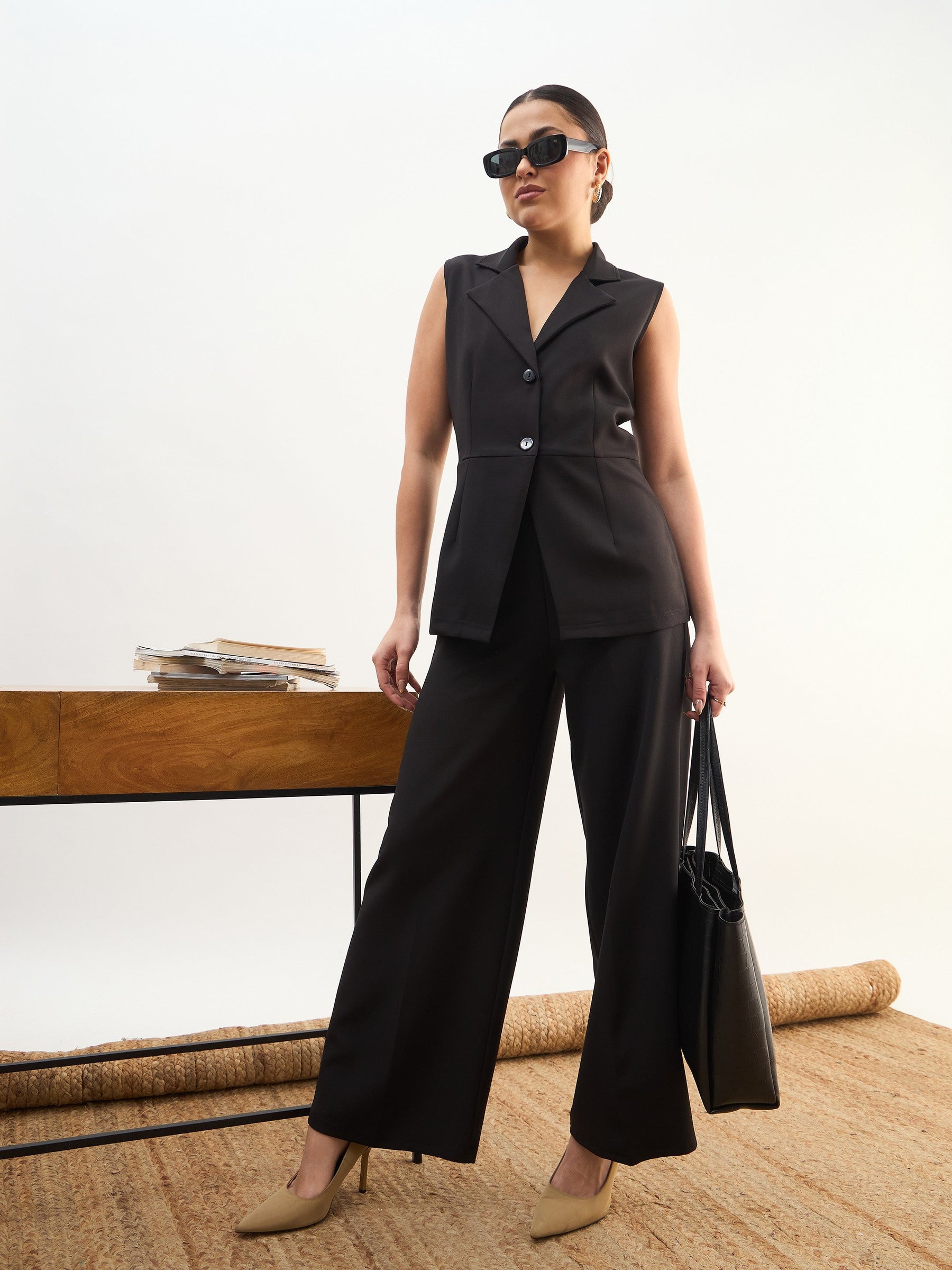 Black Notch Collar Sleeveless Regular Top-SASSAFRAS worklyf