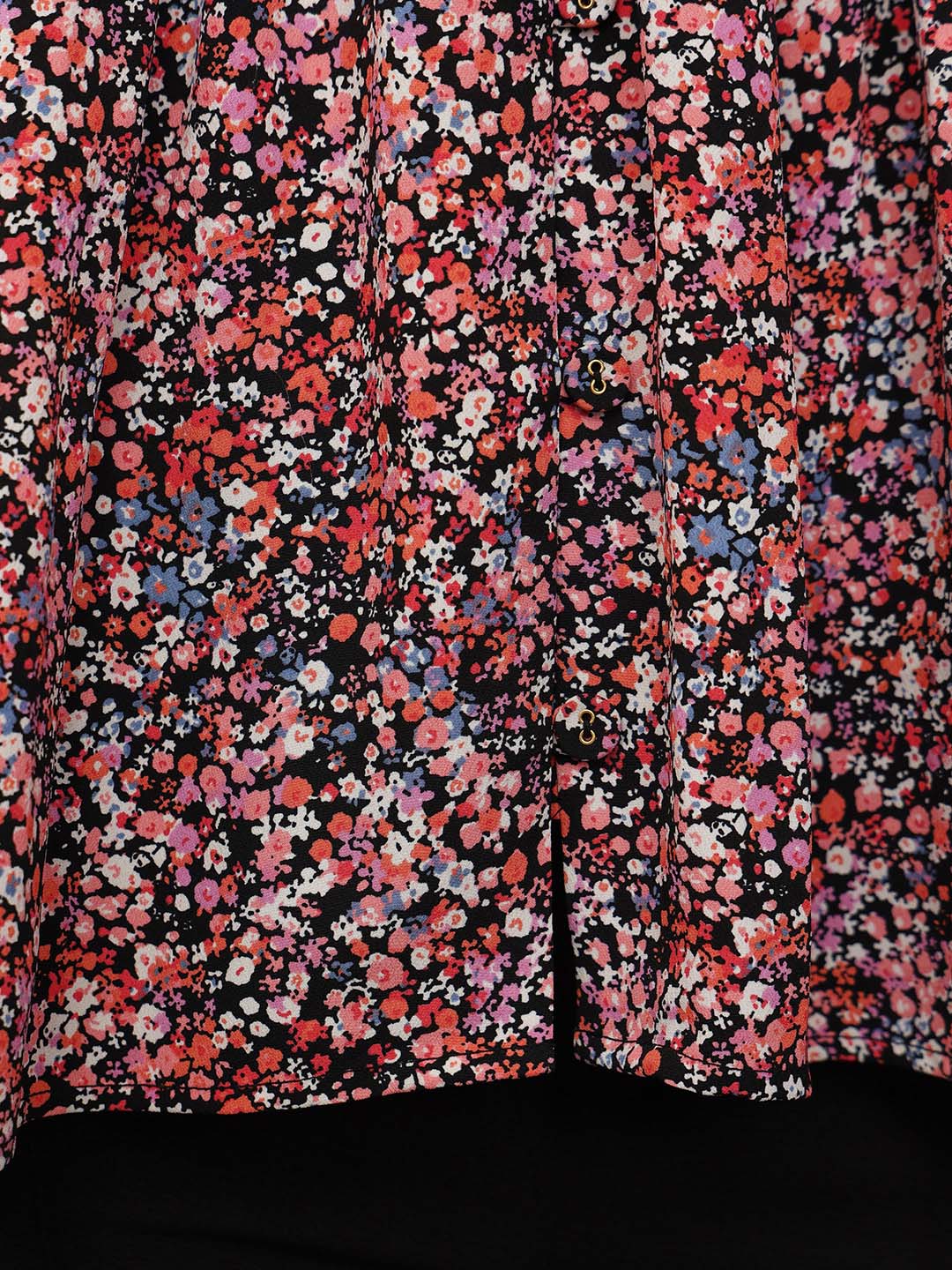 Women Black Multi Ditsy Floral V-Neck Peplum Top