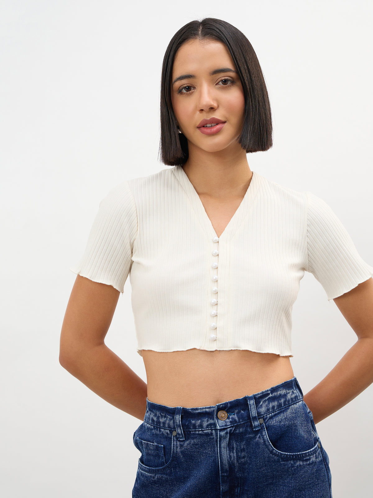 Off-White V-Neck Button Down Crop Top -SASSAFRAS