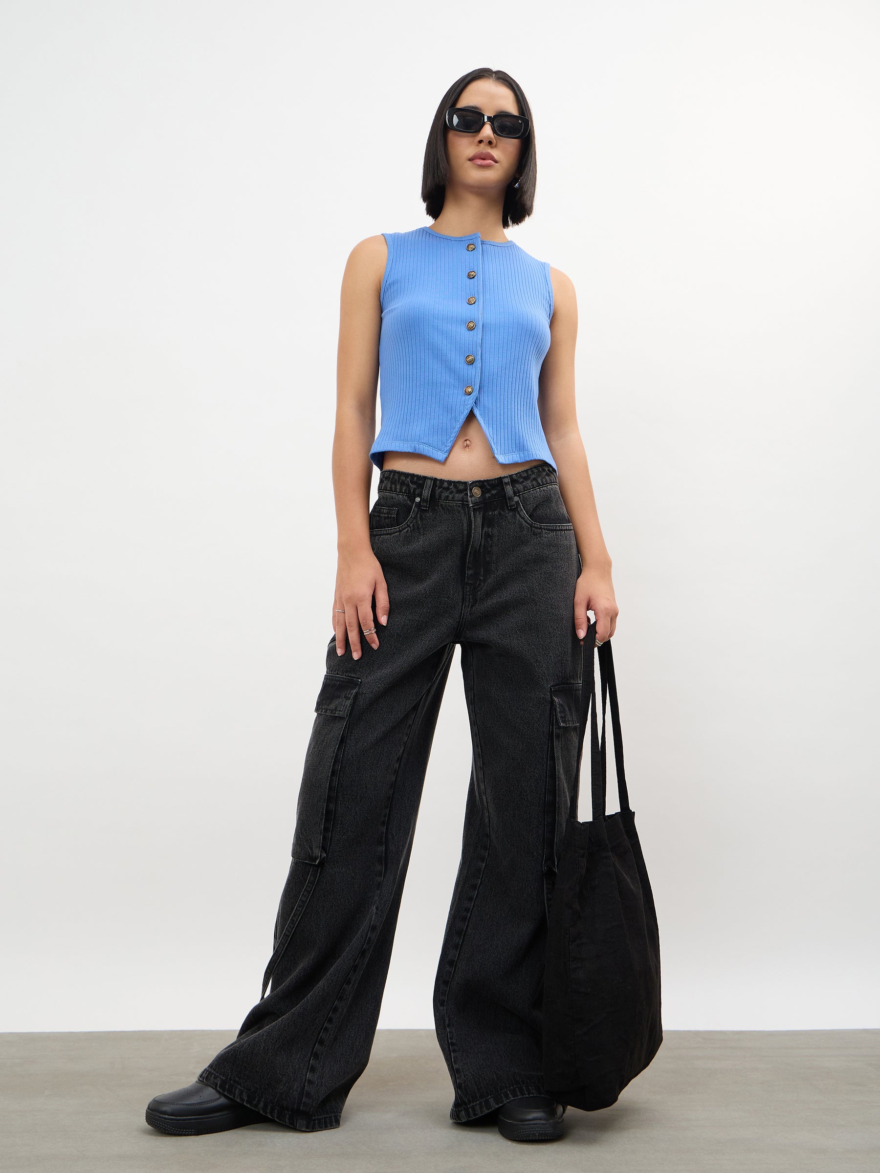 Blue Round Neck Button Down Sleeveless Top-SASSAFRAS