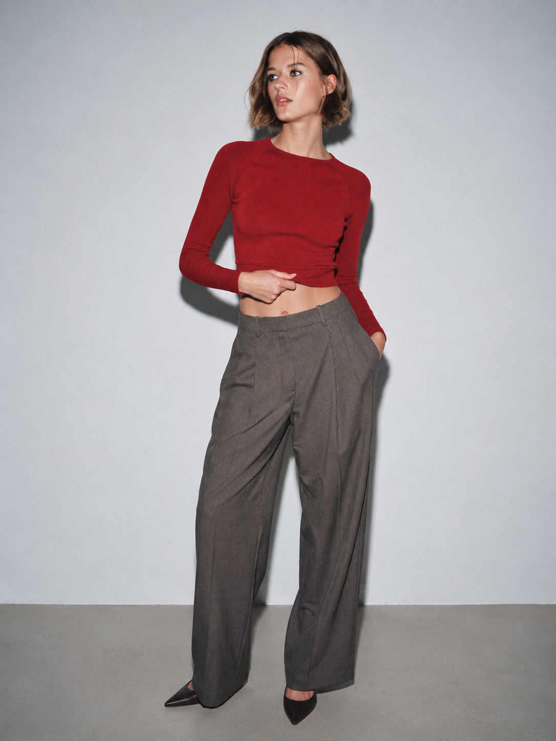 Red Rib Full Sleeve ACTIVE Crop Top-SASSAFRAS