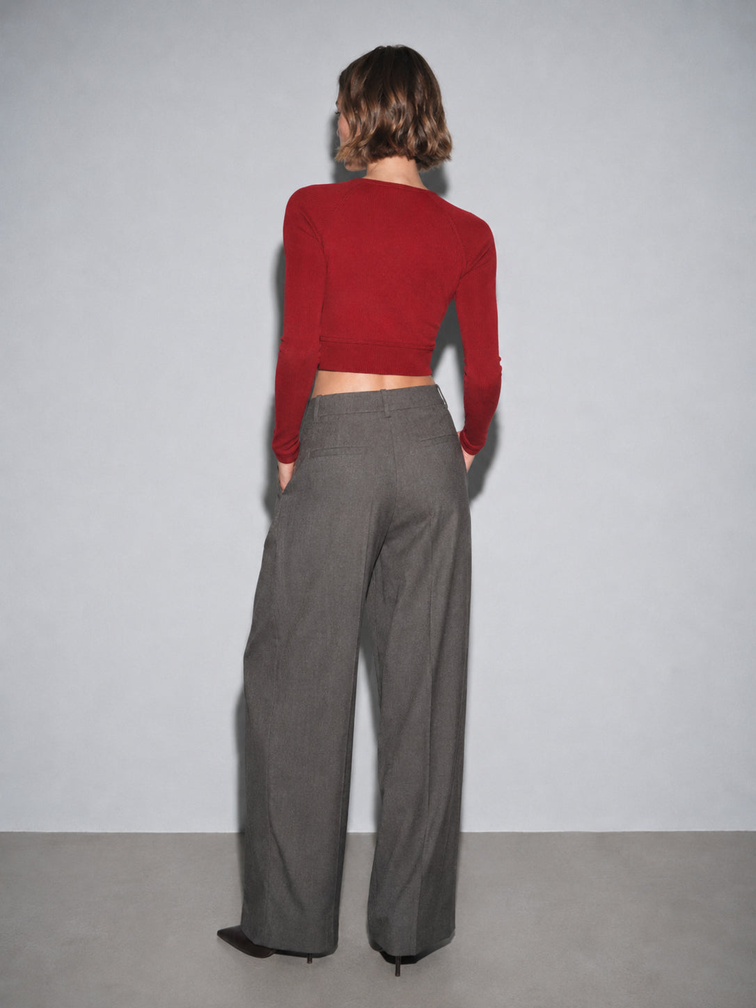 Red Rib Full Sleeve ACTIVE Crop Top-SASSAFRAS