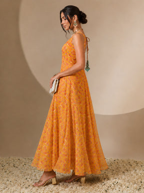 Yellow Floral Sweetheart Neck Anarkali Kurta-Shae by SASSAFRAS