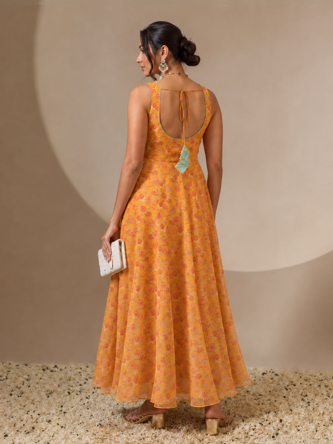 Women Yellow Floral Sweetheart Neck Anarkali Kurta