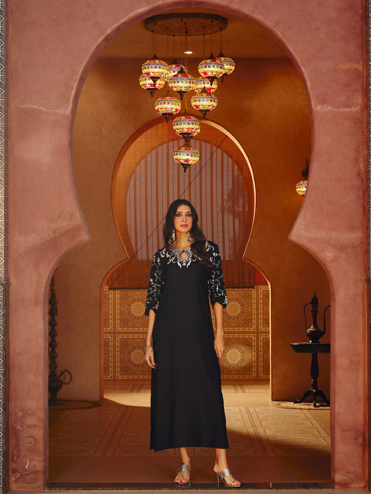 Black Embroidered Neck Rayon Abaya Dress-Shae By SASSAFRAS 