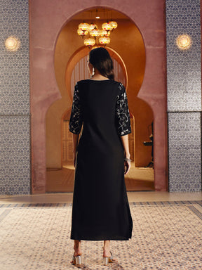 Black Embroidered Neck Rayon Abaya Dress-Shae By SASSAFRAS 