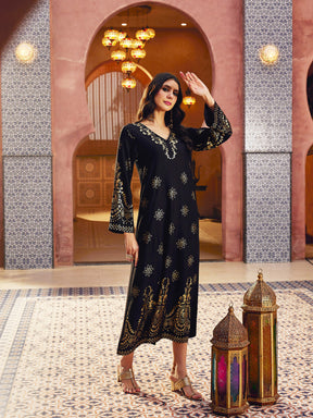 Black Foil Print V-Neck Abaya Dress-Shae By SASSAFRAS 