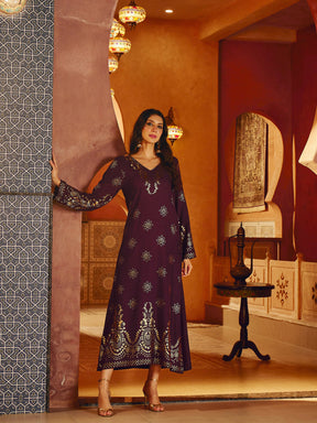 Burgundy Foil Print V-Neck Abaya Dress-Shae By SASSAFRAS 