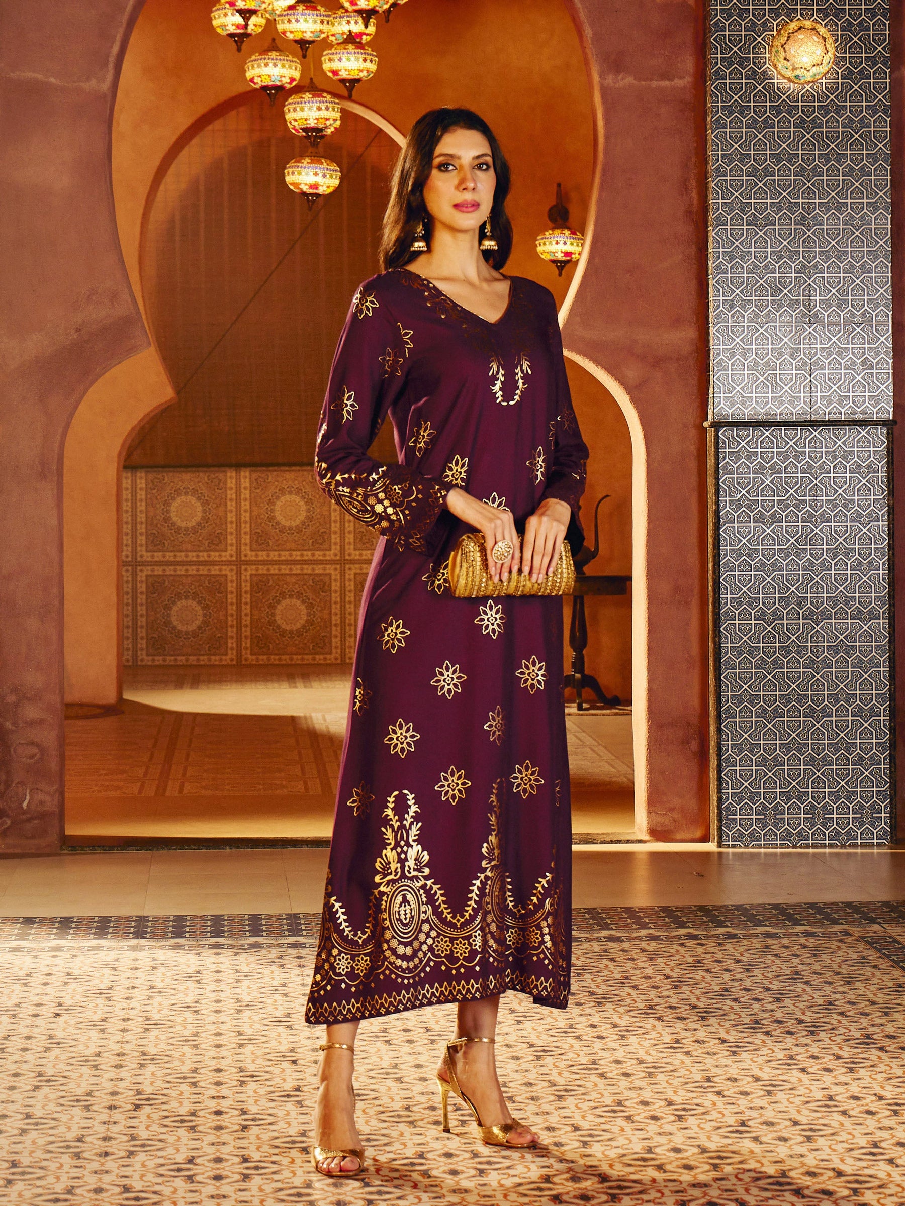 Burgundy Foil Print V-Neck Abaya Dress-Shae By SASSAFRAS 
