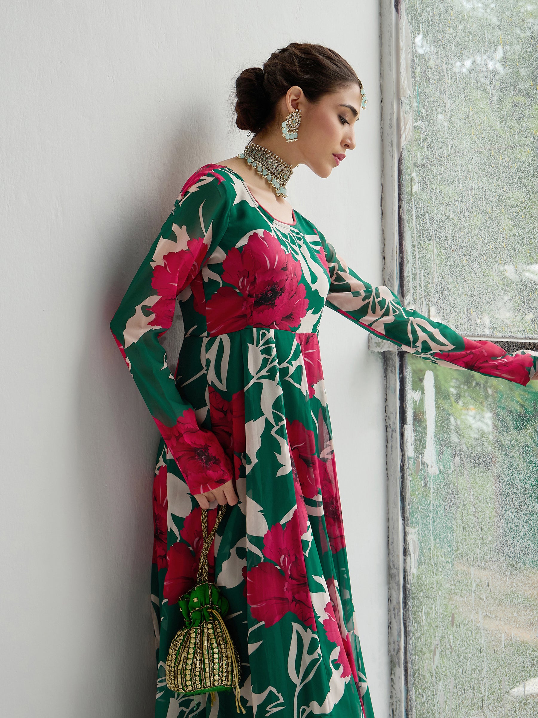 Women Green & Red Floral Anarkali Kurta