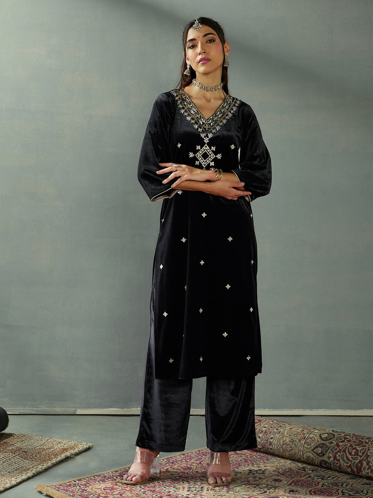 Black Velvet V-Neck Embroidered Kurta-Shae by SASSAFRAS