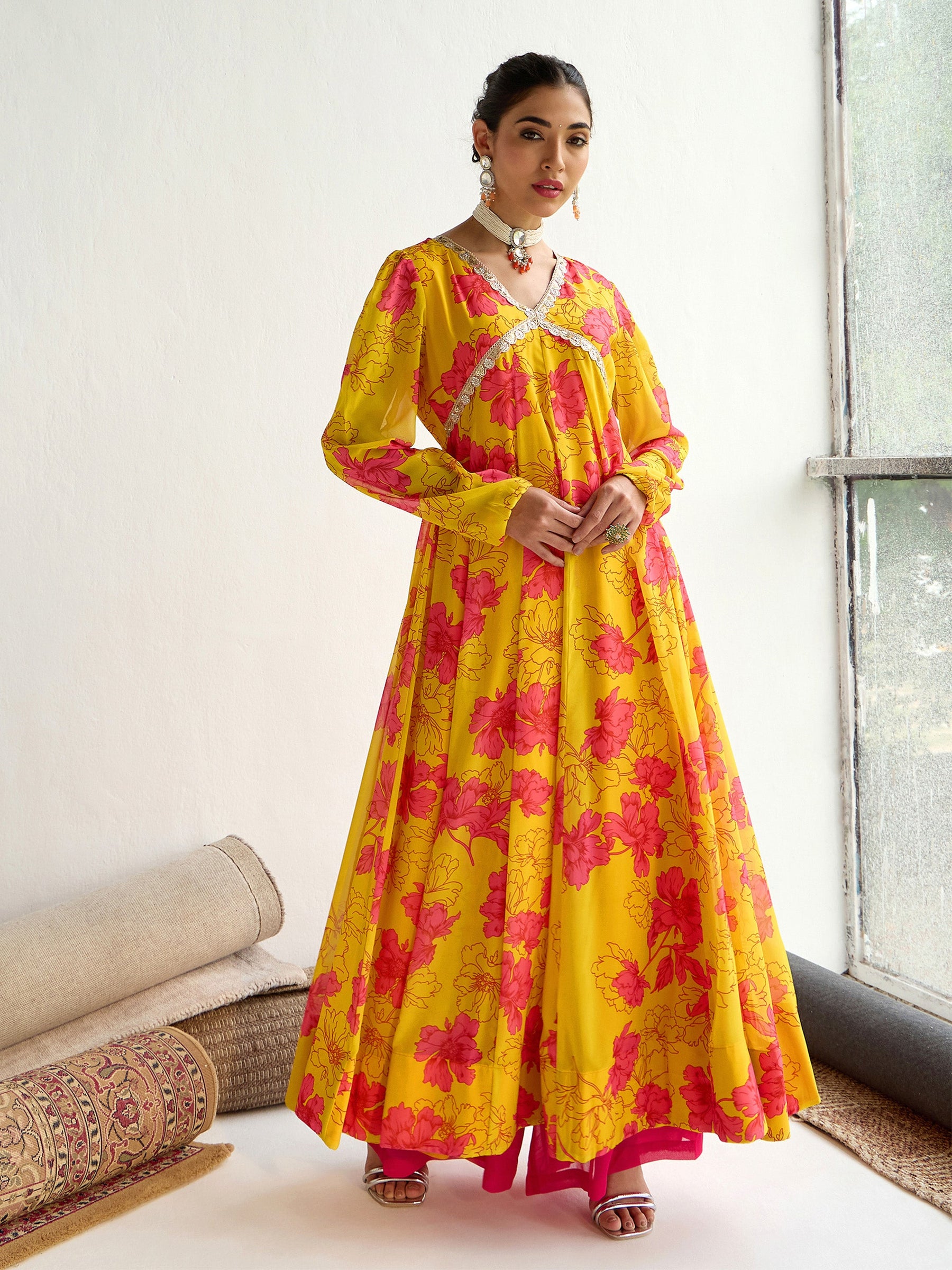 Yellow Floral V-Neck Anarkali Kurta-Shae by SASSAFRAS