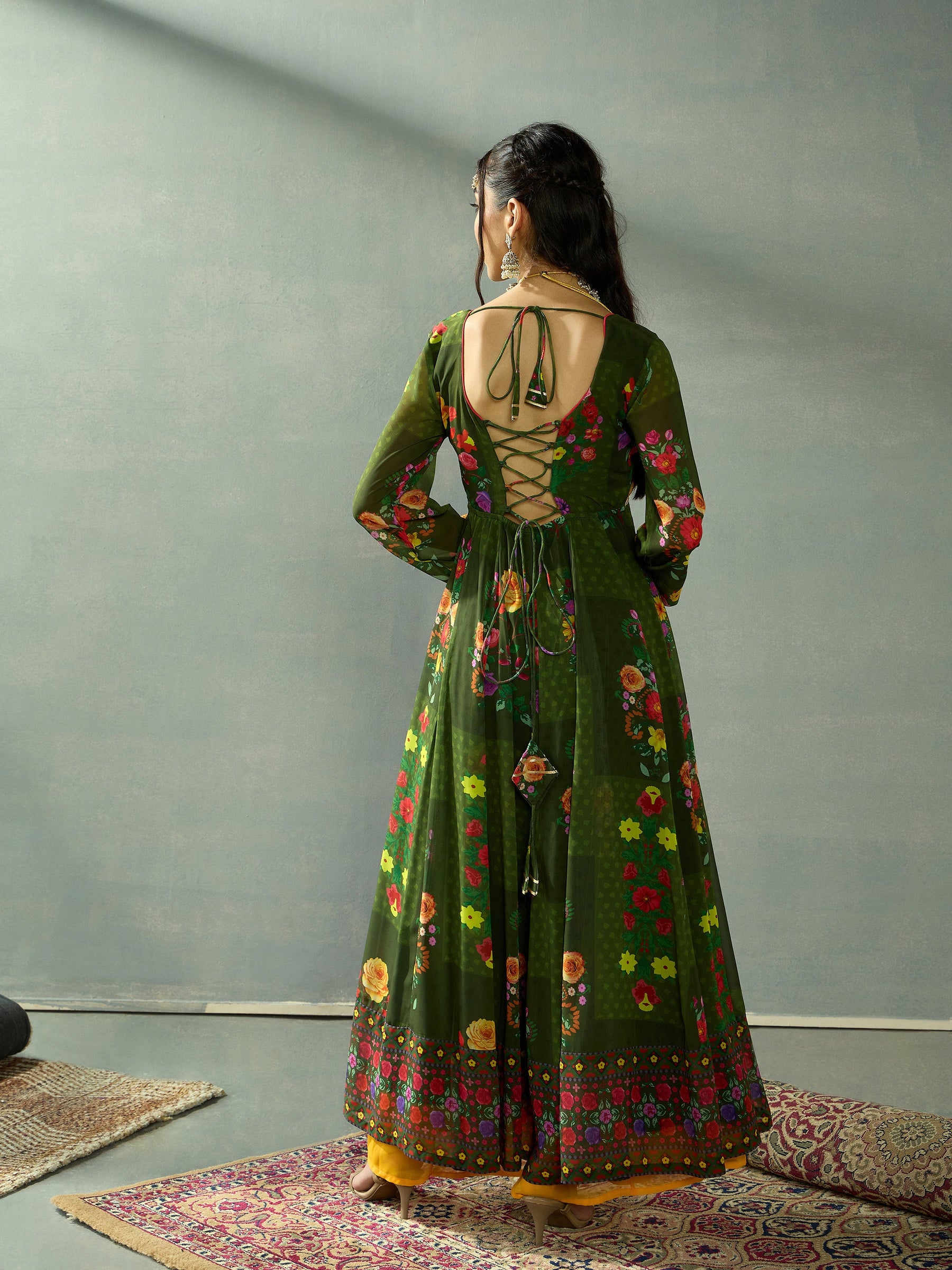 Green Floral Back Criss Cross Anarkali Kurta-Shae by SASSAFRAS