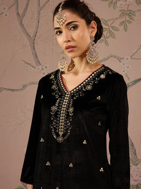 Black V Neck Embroidered Kurta With Straight Pants-Shae by SASSAFRAS