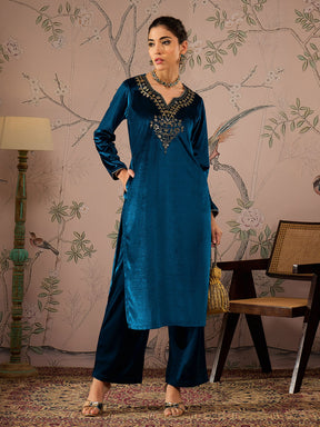 Teal Velvet Full Sleeves Embroidered Straight Kurta-Shae by SASSAFRAS