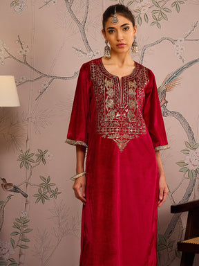 Red Velvet Round Neck Embroidered Straight Kurta-Shae by SASSAFRAS