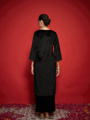 Black Velvet Straight Embroidered Kurta-Shae by SASSAFRAS