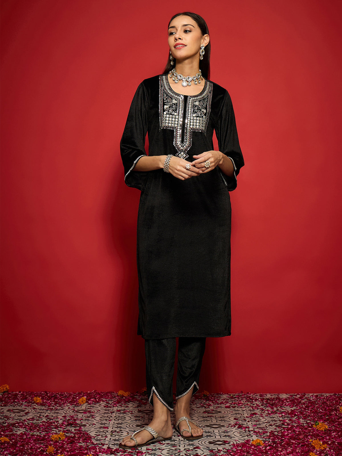 Black Velvet Embroidered Round Neck Straight Kurta-Shae by SASSAFRAS