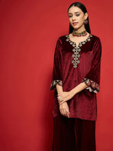 Maroon Velvet Embroidered V-Neck Short Kurta-Shae by SASSAFRAS