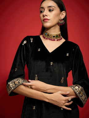 Black Velvet All Over Embroidered Straight Kurta-Shae by SASSAFRAS