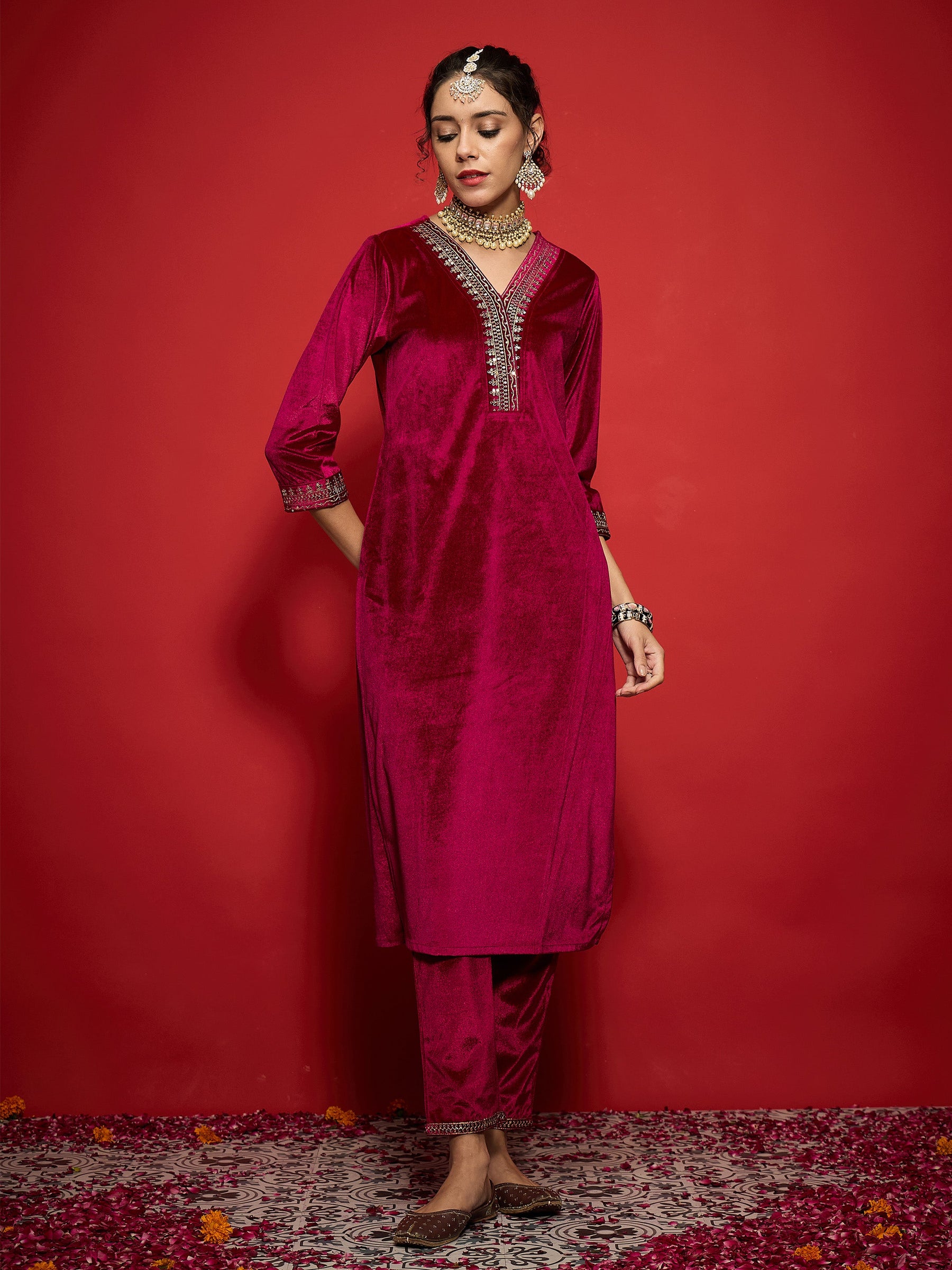 Fuchsia Velvet Embroidered Straight Kurta With Pencil Pants-Shae by SASSAFRAS