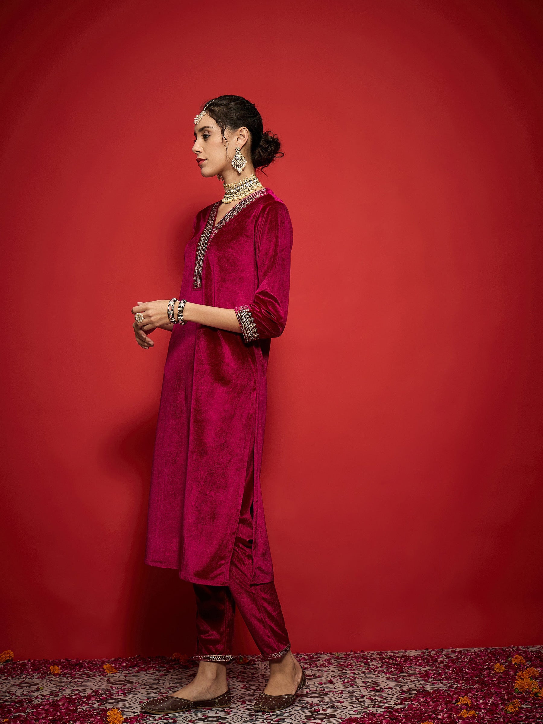 Fuchsia Velvet Embroidered Straight Kurta With Pencil Pants-Shae by SASSAFRAS