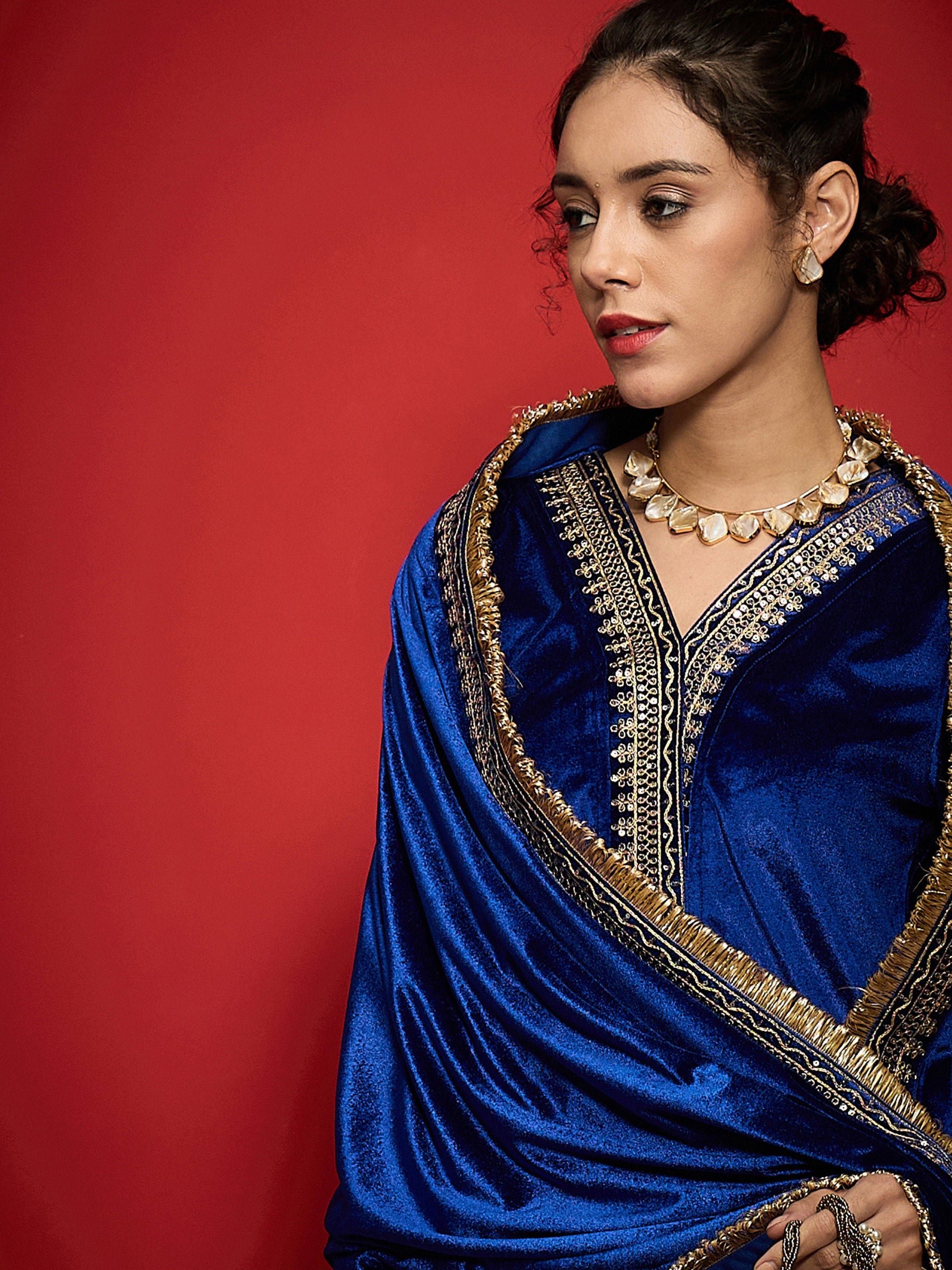 Royal Blue Velvet Embroidered Straight Kurta Set With Dushala-Shae by SASSAFRAS