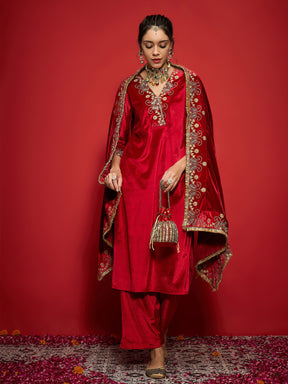 Red Velvet Embroidered V-Neck Kurta Set With Dushala-Shae by SASSAFRAS