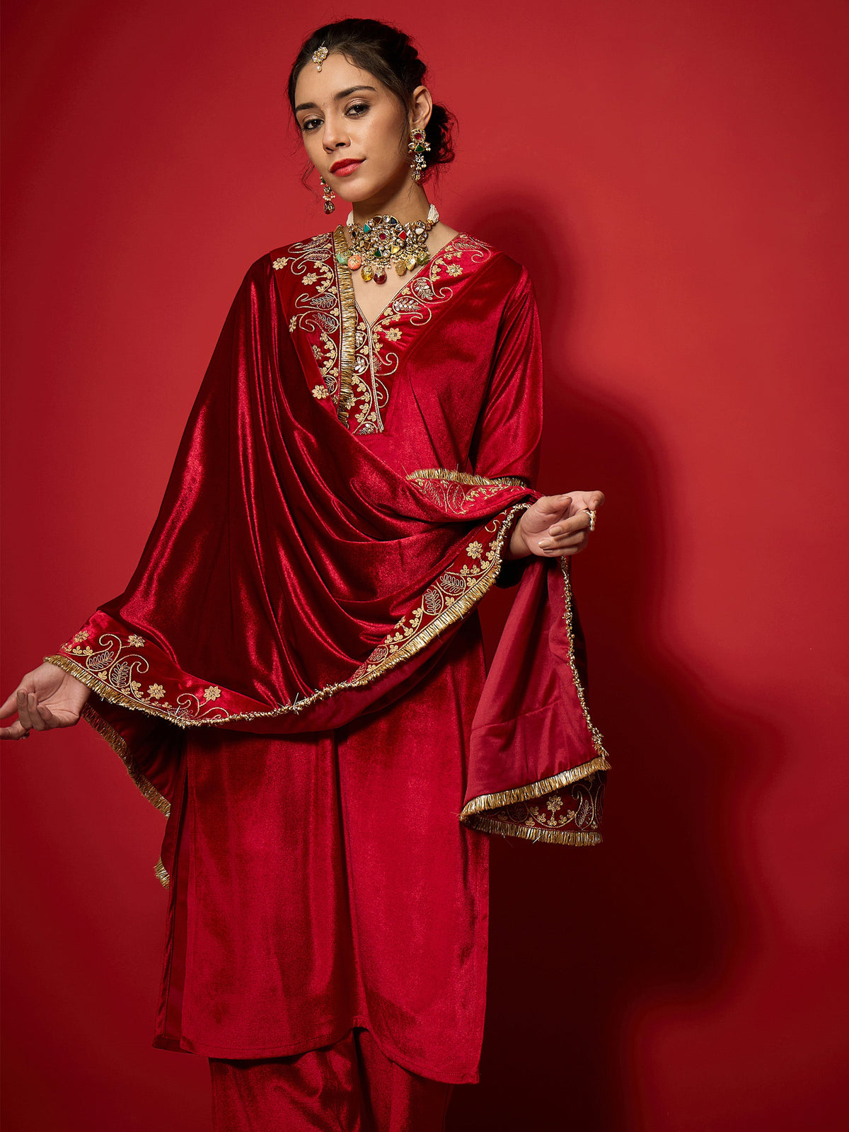 Red Velvet Embroidered V-Neck Kurta Set With Dushala-Shae by SASSAFRAS