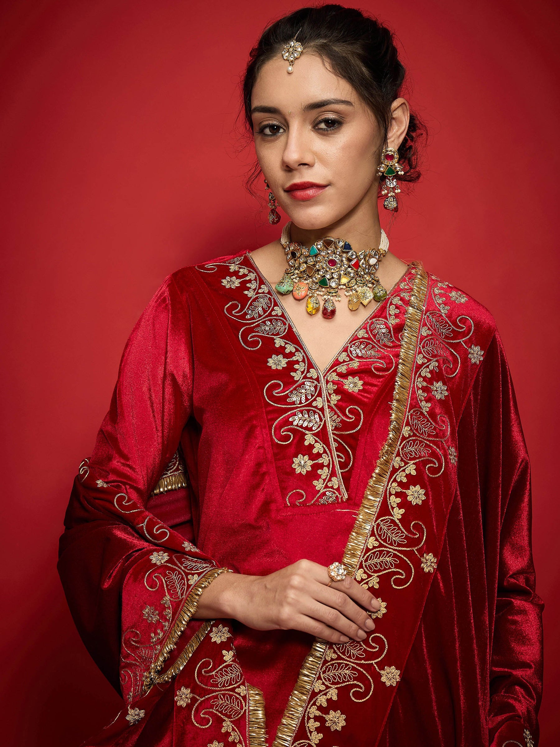 Red Velvet Embroidered V-Neck Kurta Set With Dushala-Shae by SASSAFRAS