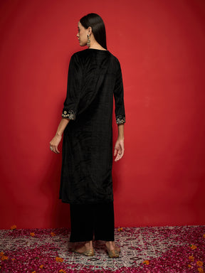 Black Velvet Embroidered V-Neck Straight Kurta-Shae by SASSAFRAS