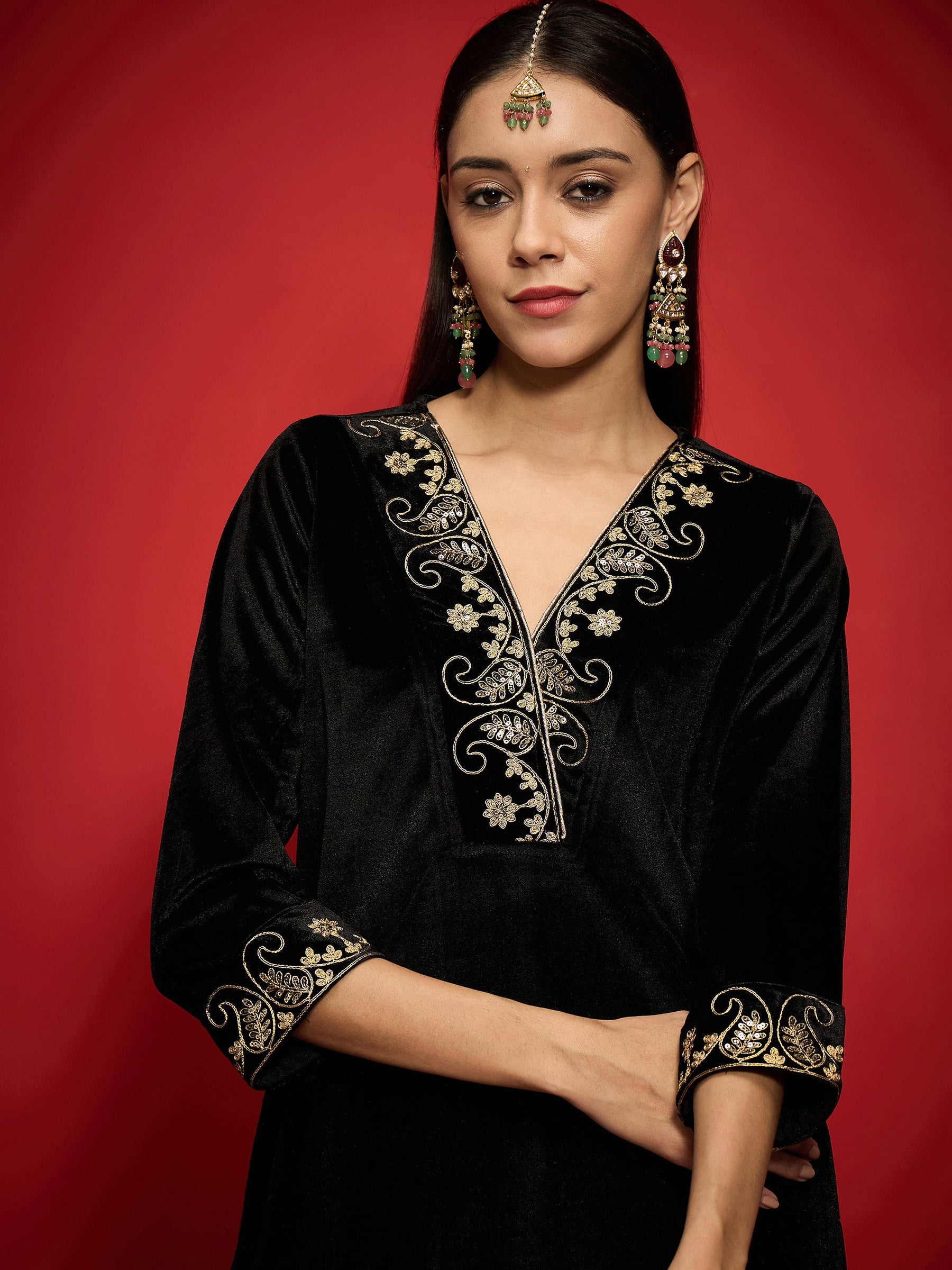 Black Velvet Embroidered V-Neck Kurta With Straight Pants -Shae by SASSAFRAS