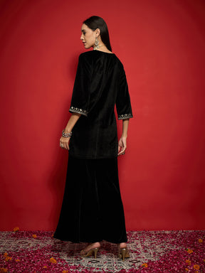 Black Velvet Embroidered Round Neck Short Kurta-Shae by SASSAFRAS