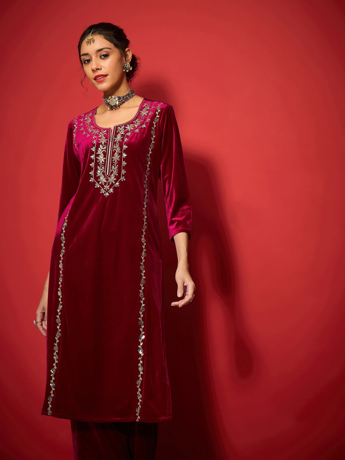 Fuchsia Velvet Embroidered Round Neck Kurta-Shae by SASSAFRAS