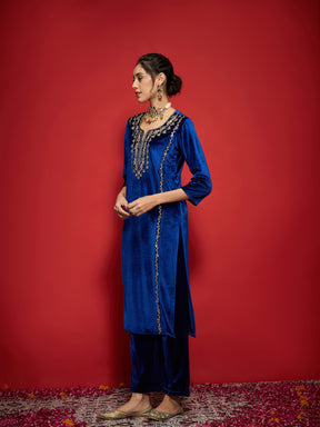 Royal Blue Velvet Embroidered Round Neck Kurta With Straight Pants -Shae by SASSAFRAS